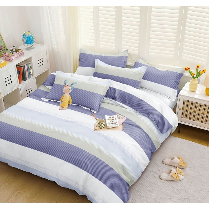 Set Lenjerie CHIRASO, pentru pat dublu, din Bumbac Satinat, 4 piese: Cearceaf de pat cu elastic 180 x 200 cm, Cearceaf pilota 200 x 230 cm, 2 fete perna 55 x 75 cm, cu imprimeu, albastru prafuit-albastru deschis