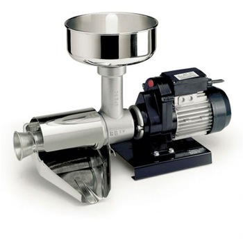 Storcator de rosii electric Reber 9004 N, nr. 5, 500 W, vas receptie inox, 150-340 kg/h Storcator de rosii electric Reber 9004 N, nr. 5, 500 W, vas receptie inox, 150-340 kg/h