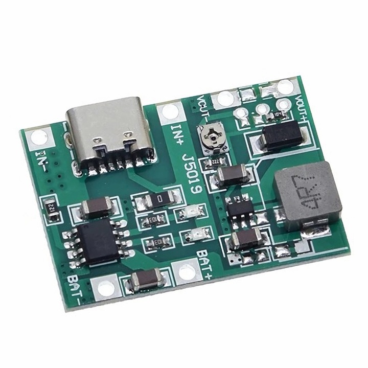 DC-DC повишаващ преобразувател на напрежение от 4,5-8V до 4,3-27V с USB-C и зареждане/разреждане за литиева батерия
