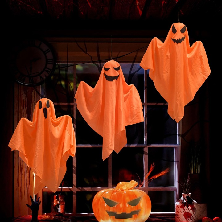 Decoratiuni de sarbatori-3 fantome zburatoare