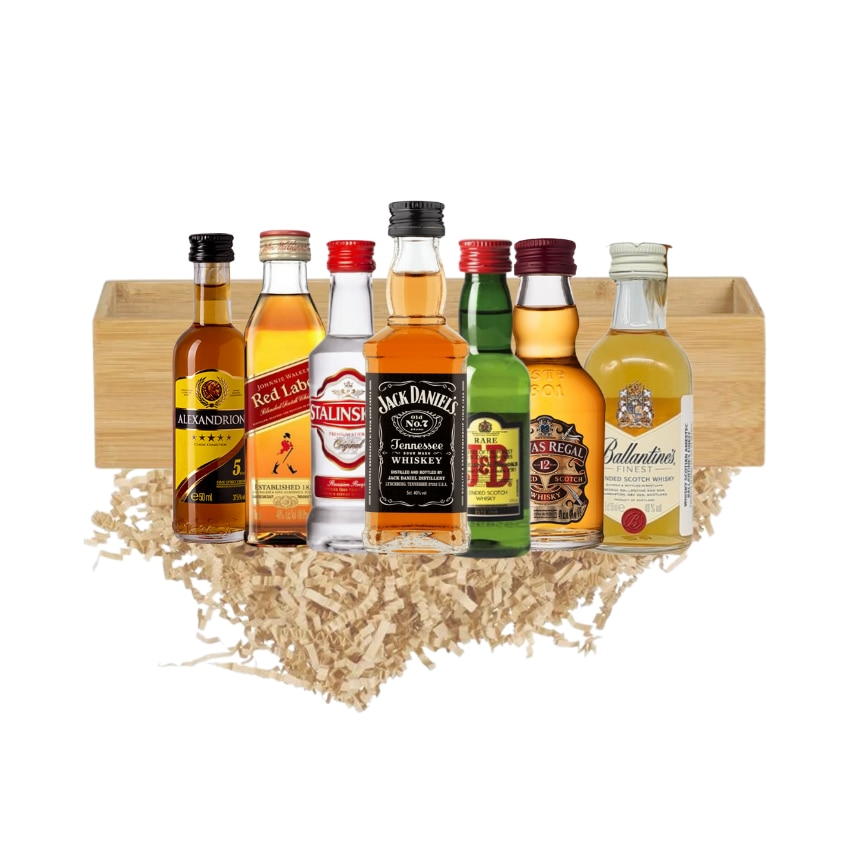 Pachet cu o selectie rafinata de 7 mini bauturi spirtoase de 0.05l