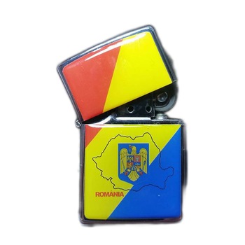 Bricheta metalica cu benzina PERSONALIZATA ROMANIA STEMA TRICOLOR Bricheta metalica cu benzina PERSONALIZATA ROMANIA STEMA TRICOLOR