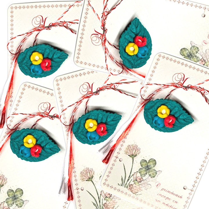 Martisor brosa Frunza cu Flori 5 buc. realizat 100% manual