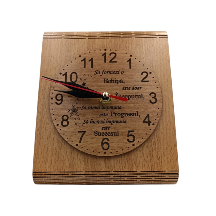Ceas de birou, cadou personalizat cu mesaj standard pentru Sefi/Angajat/Director/Coleg, dimensiune 22x16cm, maro