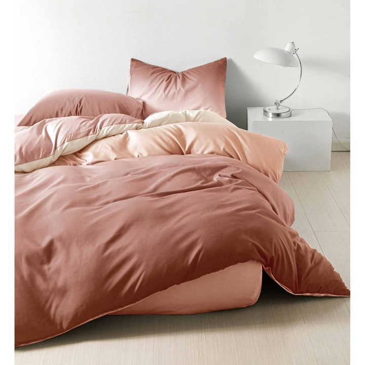 Set Lenjerie CHIRASO, pentru pat dublu, din Bumbac Satinat, 4 piese: Cearceaf de pat cu elastic 180 x 200 cm, Cearceaf pilota 200 x 230 cm, 2 fete perna 55 x 75 cm, degrade, maro deschis