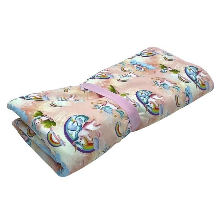 Változó takaró, Pupus, 69x69cm, vízálló, nedvszívó, unikornis kivitel