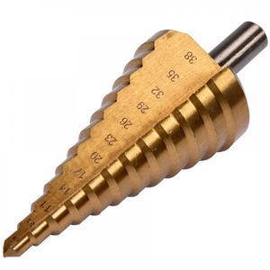 Seturi si accesorii pentru gaurit si insurubat