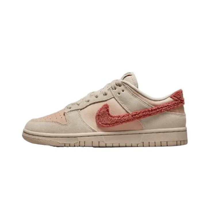 Мъжки спортни обувки, Nike, Dunk Low Terry Swoosh, текстуриран дизайн, бежово, велур