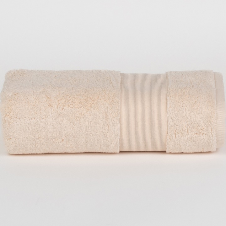 Кърпа за тяло Petra Dilios, 70x140 см, 100% памук, 580 гр/м2, Висока абсорбираща способност, Кремав