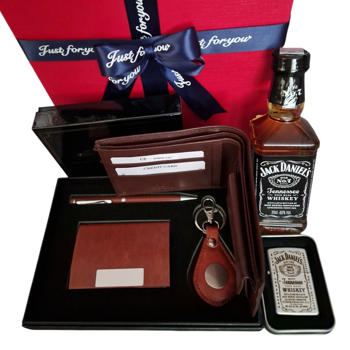 Pachet Cadou Gifts Ideas For Him cu Portofel piele naturala, Set breloc, portcard, pix, Bricheta, Whisky, cutie