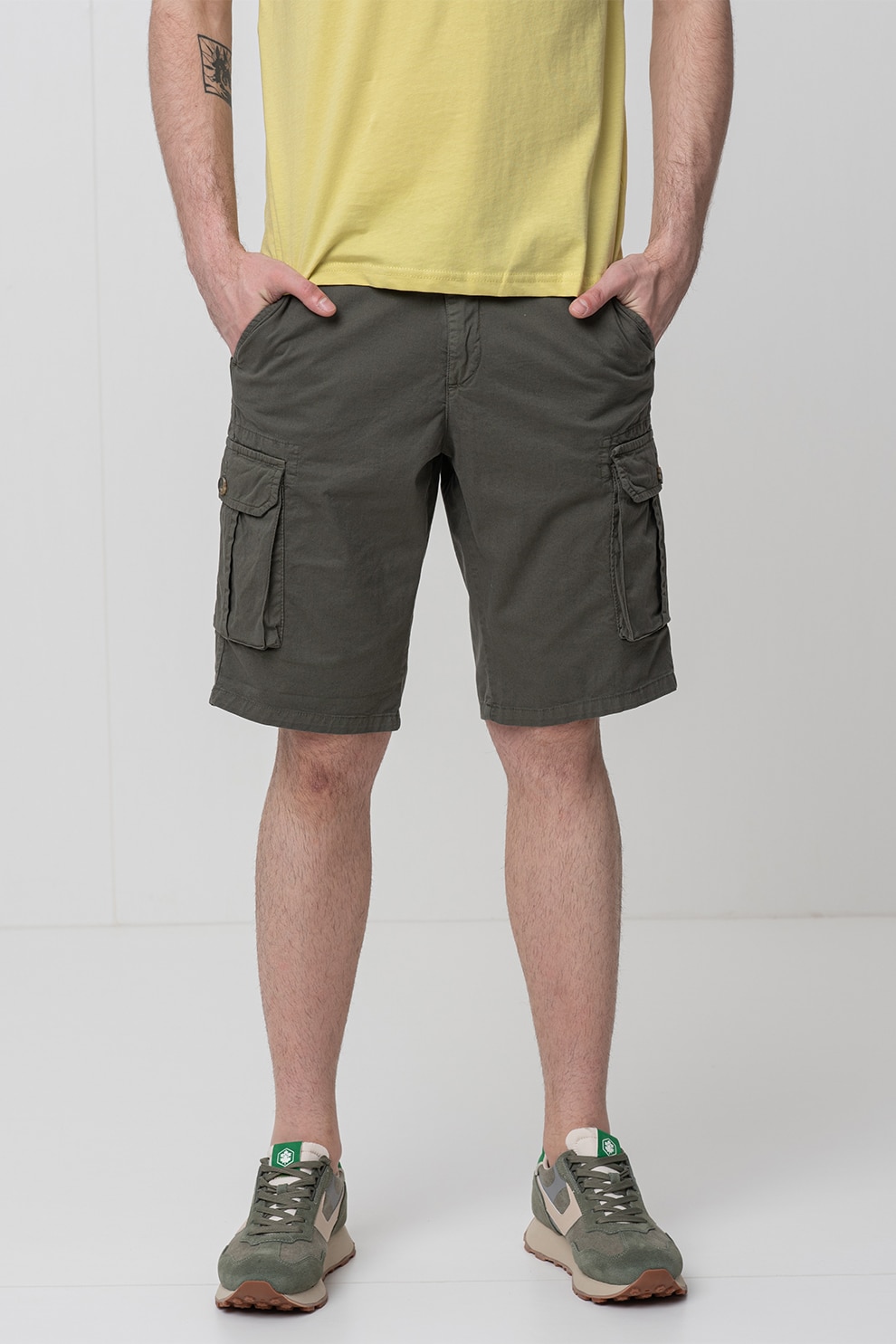Lumberjack, Pantaloni scurti cargo, Verde fistic, 52