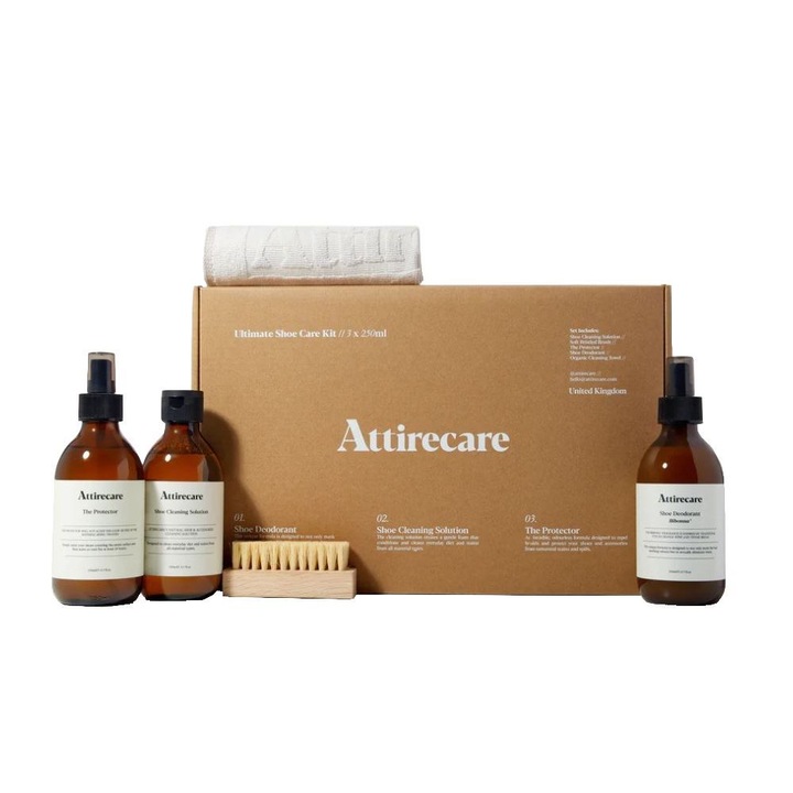 Set ingrijire incaltaminte Attirecare, Ultimate Shoe Care Kit, contine solutie impermeabilizare/ solutie curatare/ odorizant pantofi, pentru orice tip de incaltaminte, ingrijeste, curata si parfumeaza, perie si laveta incluse, 3 x 250 ml