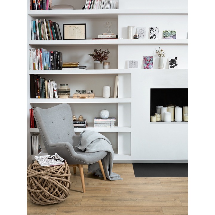 Parchet laminat Egger Stejar Loja maro, 8 mm/32 (AC4) - 1, 99 mp