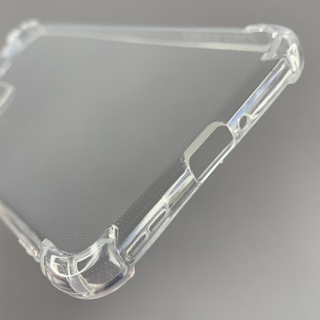 Husa protectie Mat-Tech compatibila cu Oppo Reno12 5G, Protectie Camera, Colturi anti-soc, Decupaje Precise, Rezistenta la impact, Transparenta