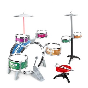 Instrumente muzicale de jucarie