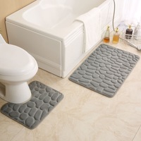 Set 2 covorase 3-D antiderapante pentru baie si toaleta, 60x40 si 40x40– model cu textura de pietre marine, gri