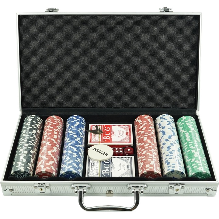 Set de Poker Complex cu 300 de jetoane GIMASE, Include 2 seturi de carti, 5 zaruri, Echipat cu servieta de aluminiu cu dimensiunile 39x7x27 cm
