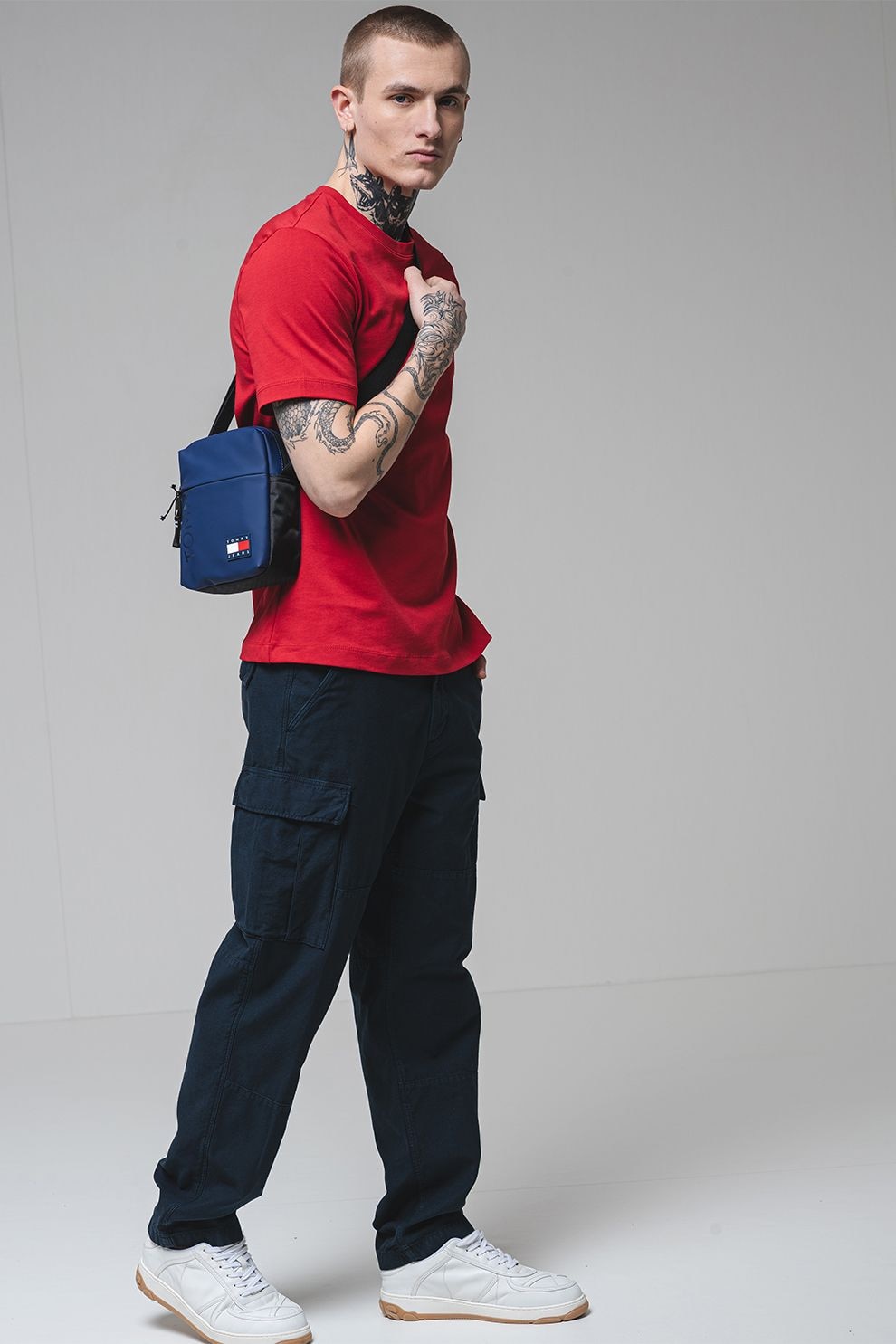 Tommy Hilfiger, Tricou de bumbac cu decolteu la baza gatului, Rosu, Albastru inchis, S