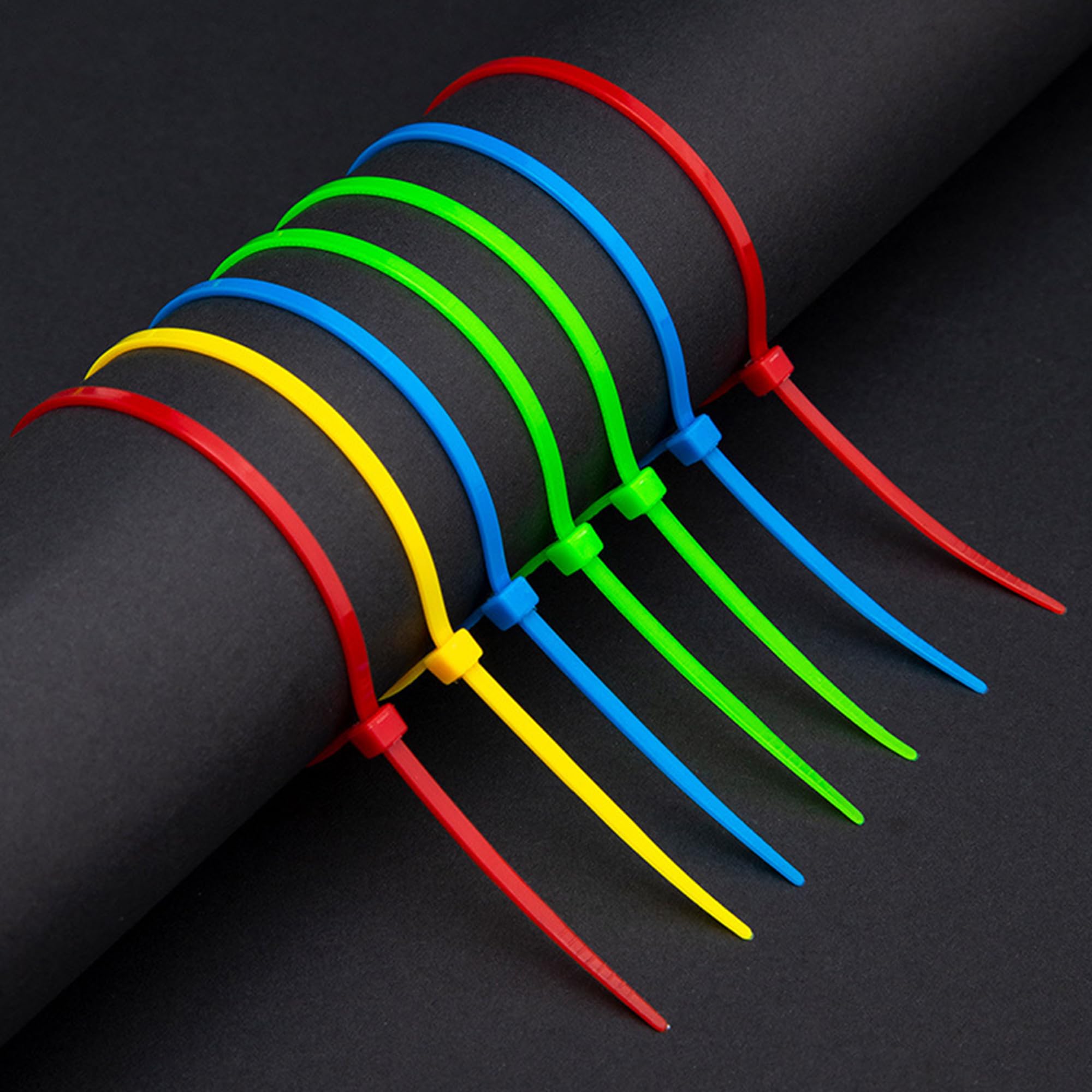 Set de 200 bucati coliere prindere, nylon, auto-blocant, 20cm ...