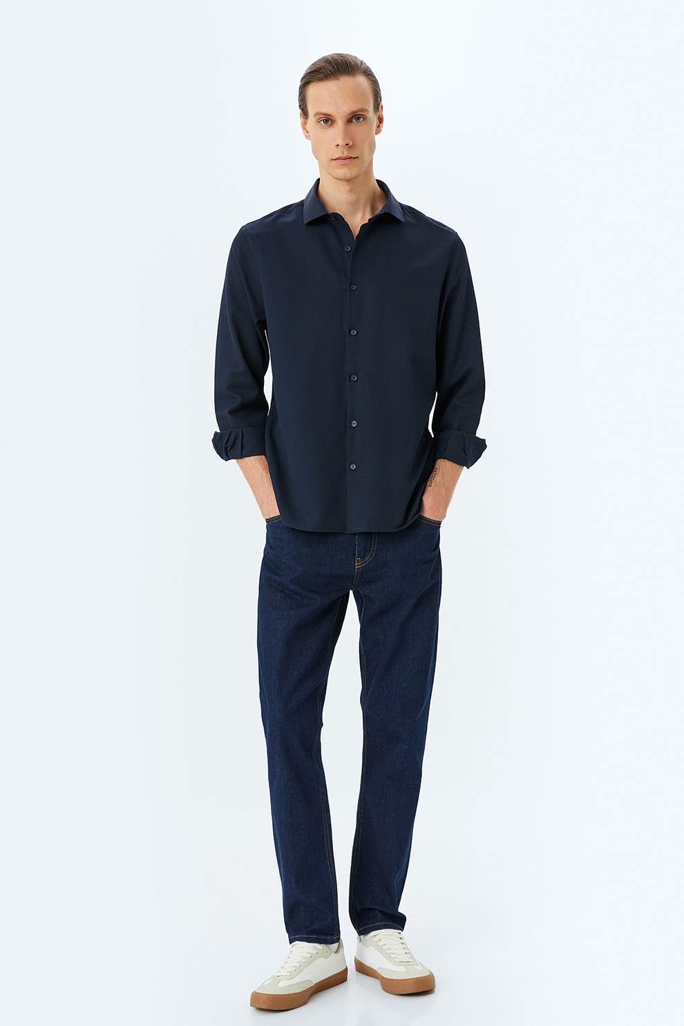 KOTON, Camasa uni cu guler ascutit, Bleumarin, S