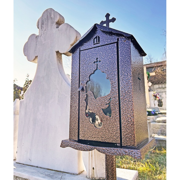 Felinar metalic pentru cimitir, GRS F6M, vopsit electrostatic maro, cu picior, 103,2 x 23,5 cm