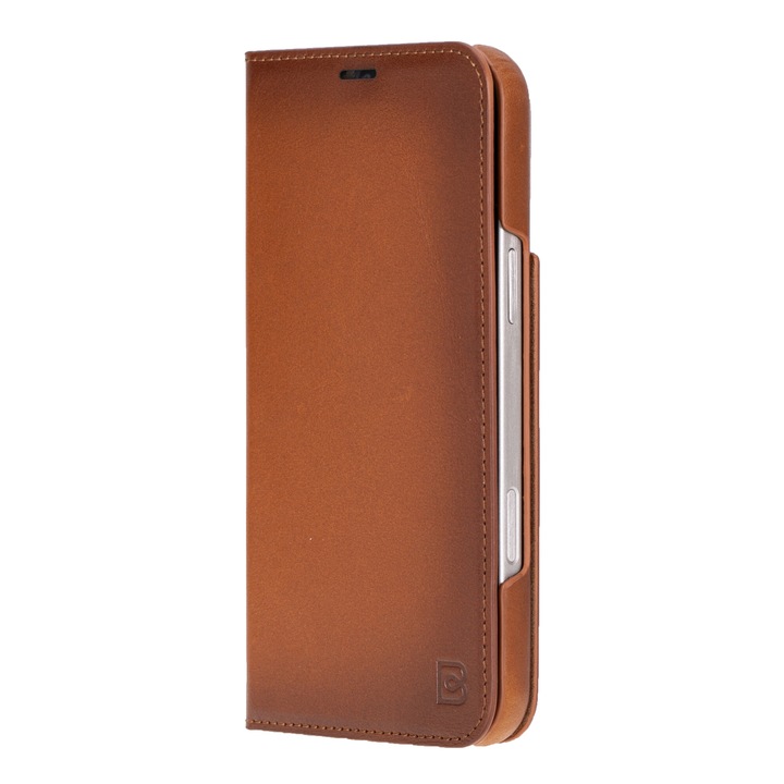 Slim tok iPhone 16 Pro Max-hoz, Bouletta Sonata, prémium természetes bőr, MagSafe kompatibilis, könyv típus, kártyazsebek, állvány funkció, Barna Burnished tan