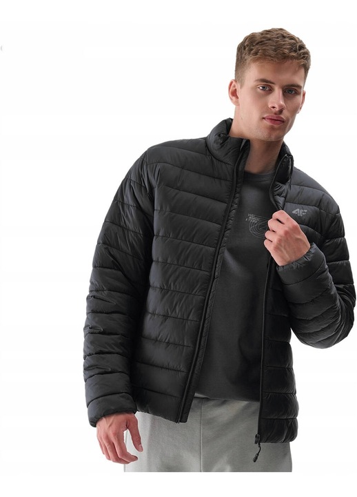 Geaca sport 4F, matlasata, izolata, neagra, poliester