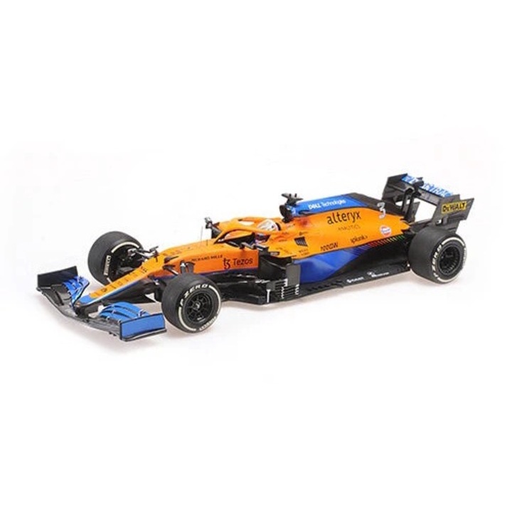 Forma 1 McLaren MCL35 D. Ricciardo győztes Olasz GP 2021 modell – 1/18 Minichamps