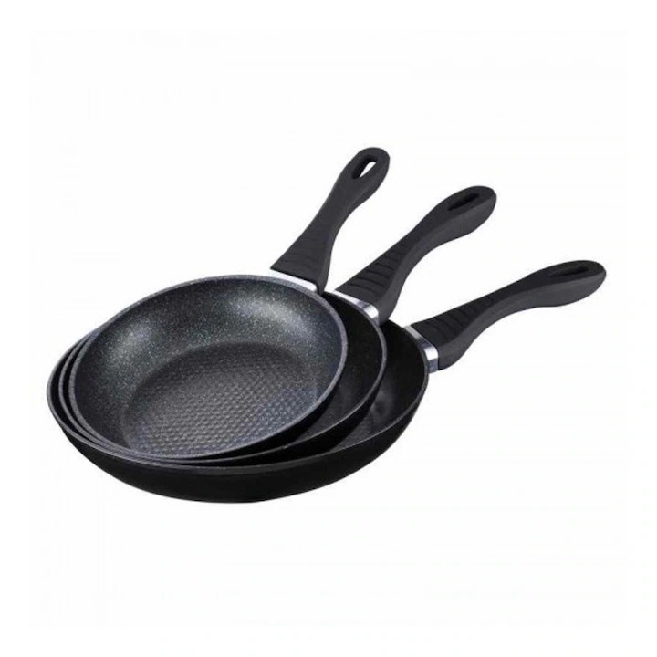 3 db Sueva® kovácsolt alumínium serpenyős készlet, márványos belsővel, átmérő 20cm, 24cm, 28cm, fekete