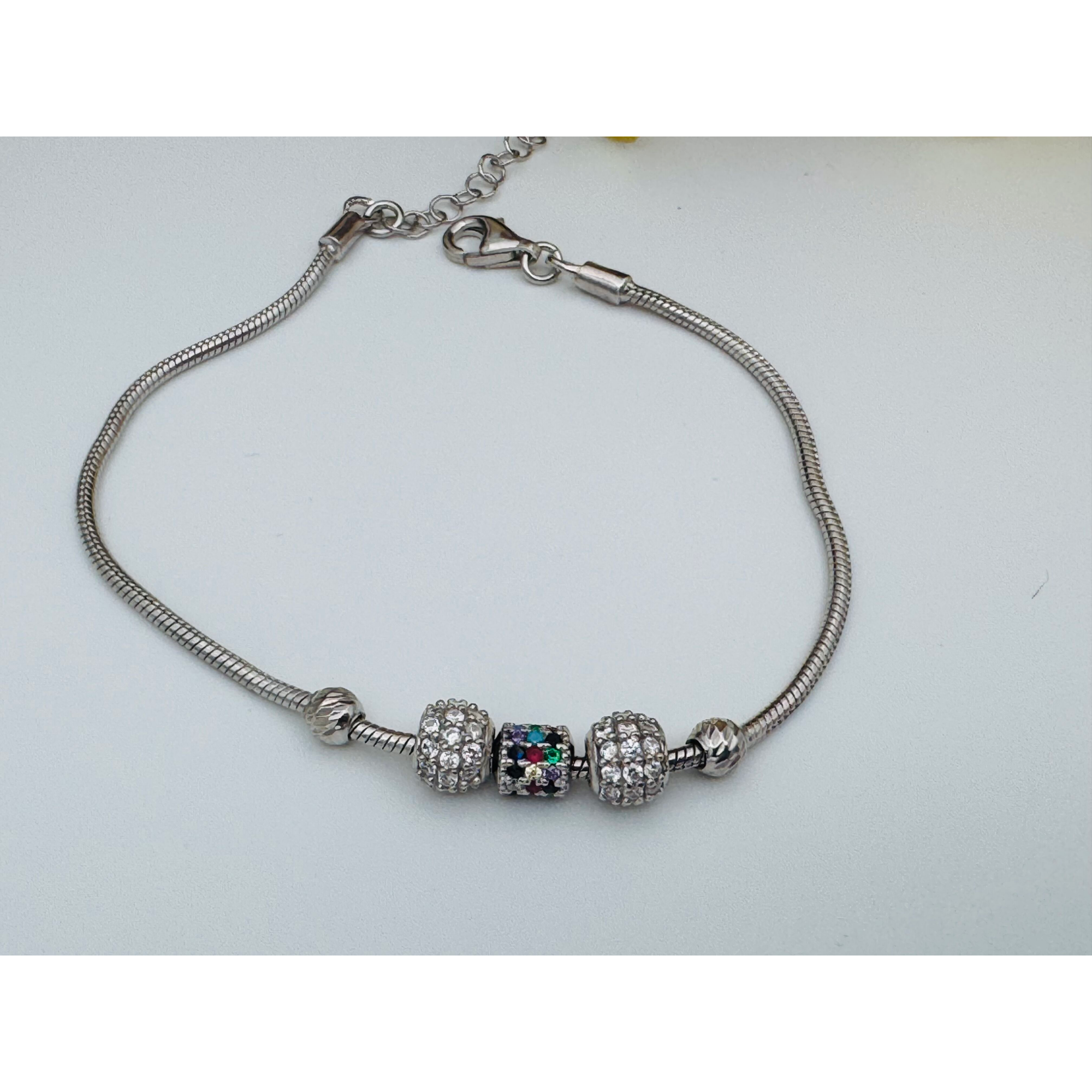 Bratara cu charmuri argint 4