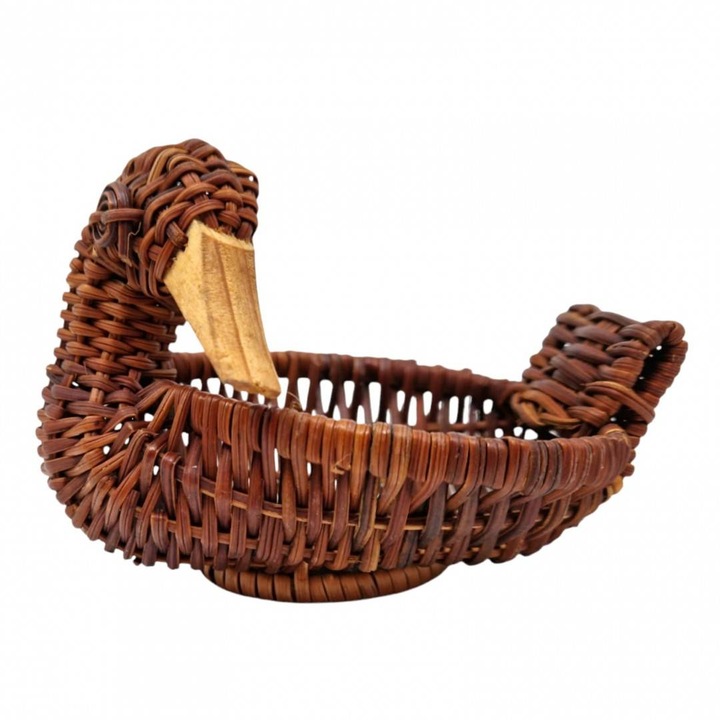 Плетена кошница във формата на пате, ръчно изработена украса, 9х9х12 см