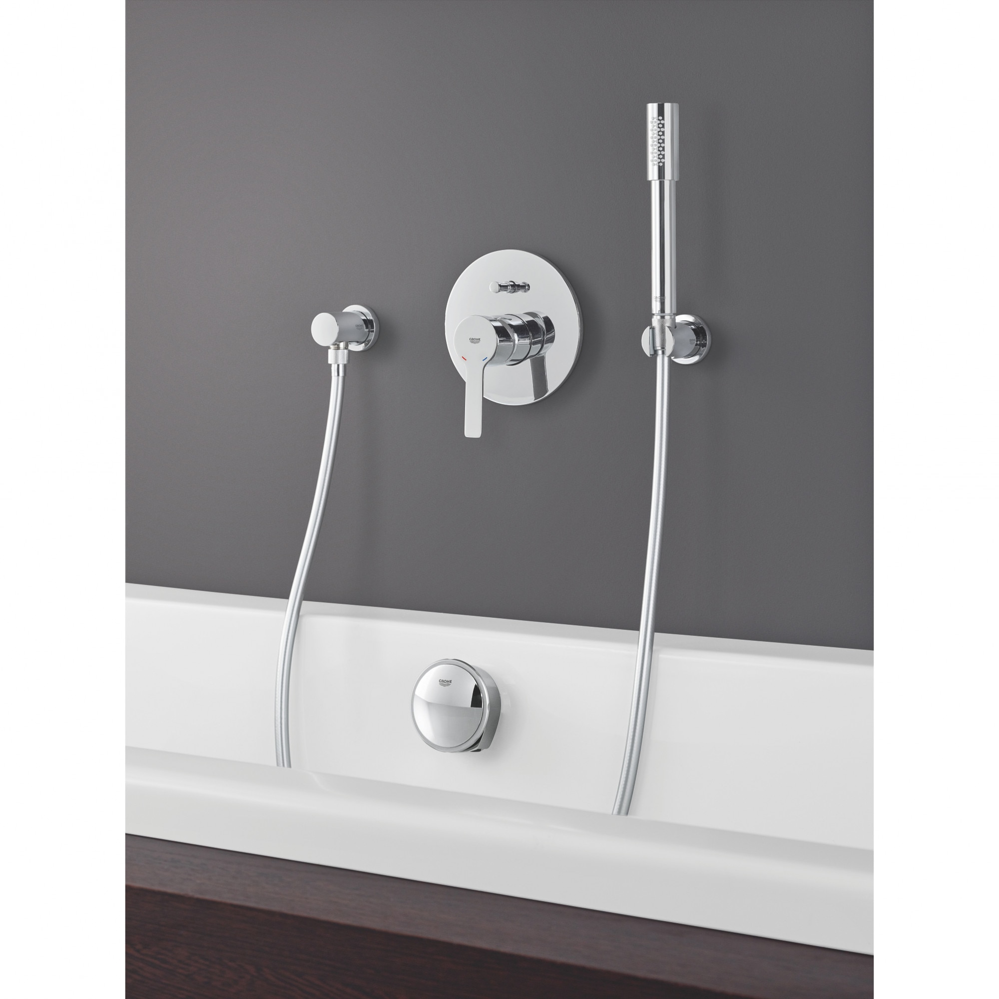 Para de dus Grohe Euphoria Cosmopolitan, 9.5l/min, compatibil cu furtune standard, anti-calcar, crom