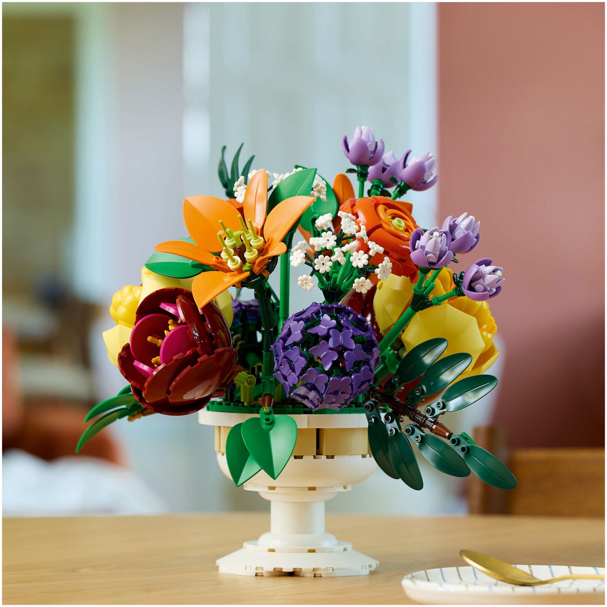 LEGO® Botanicals - Aranjament floral 10345, 1161 piese - eMAG.ro