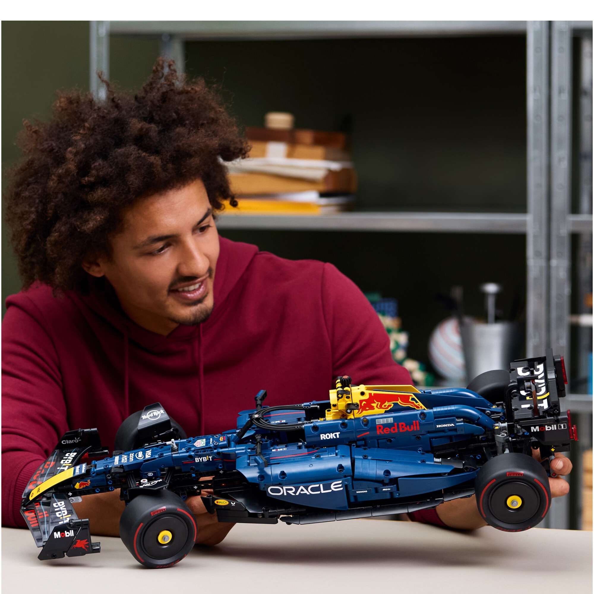 LEGO® Technic - Mașina F1 Oracle Red Bull Racing RB20 42206, 1639