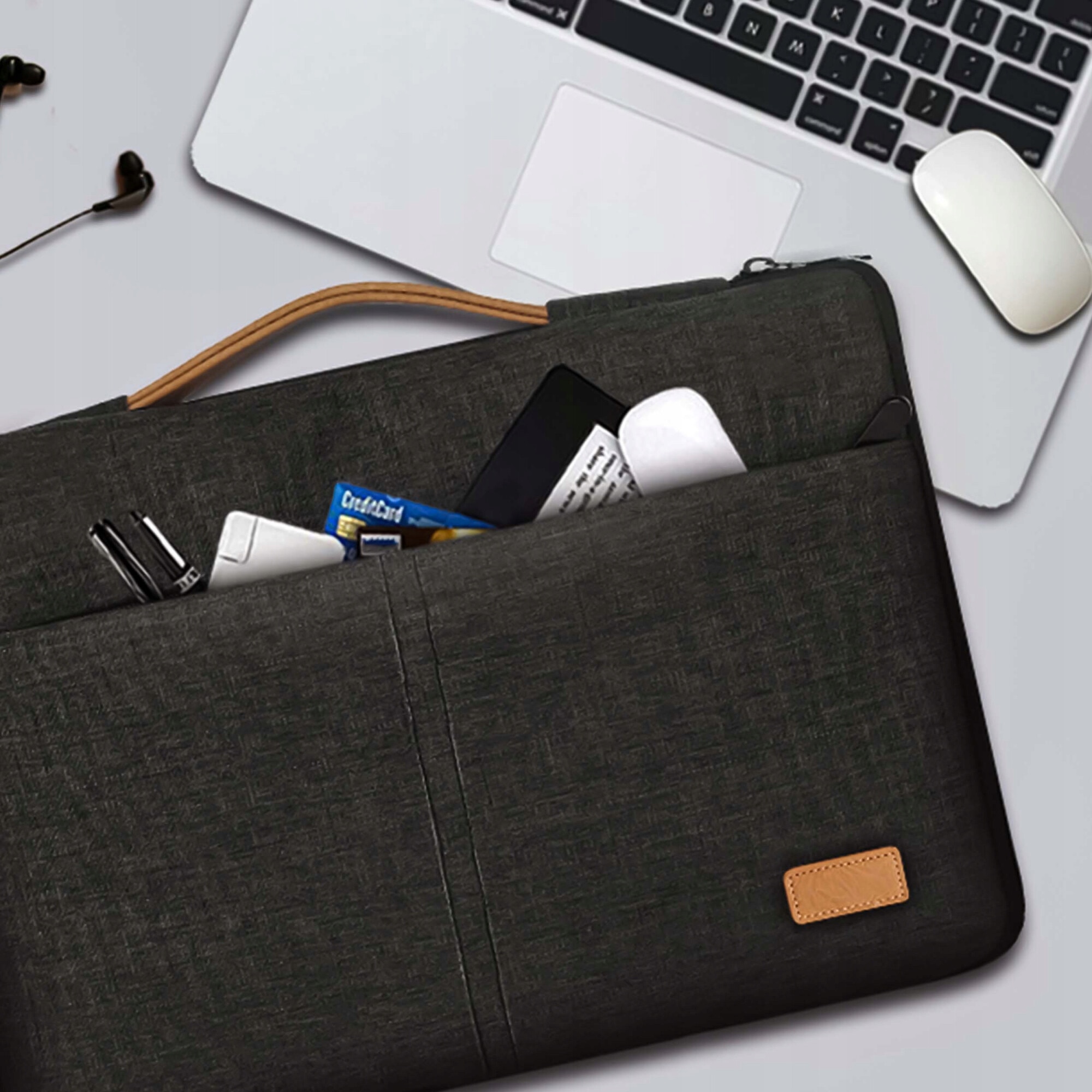 Geanta pentru laptop, Zola, interior de plus, maner din piele ecologica, diagonala maxima 15.6”, inchidere fermoar, 39x28x3.5 cm, gri inchis