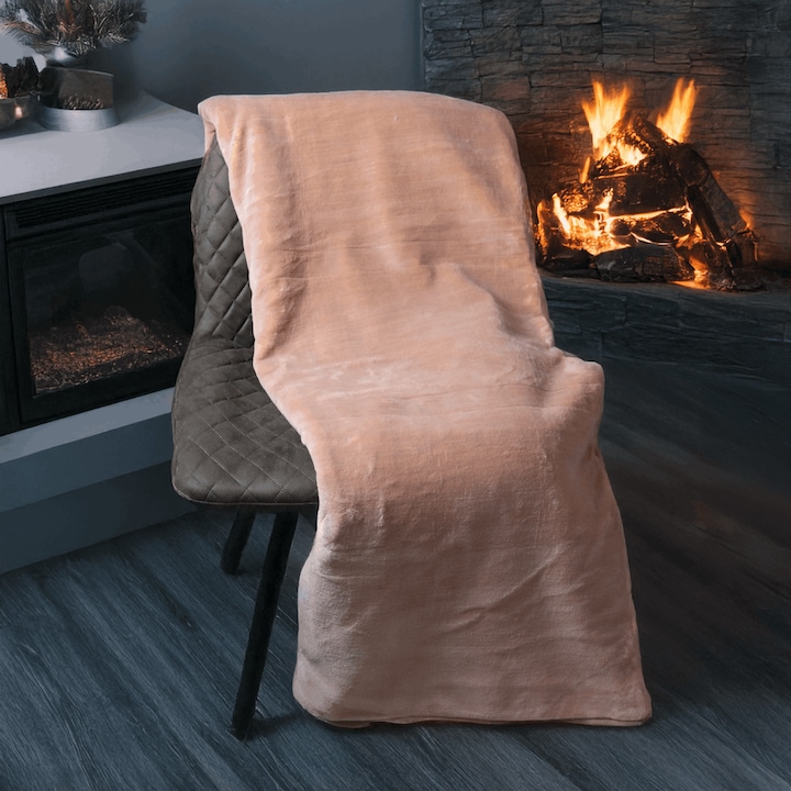 Patura Royal Brick, Caramizie, 220x240 cm, Moale, Calduroasa, Rezistenta la Pete, Fara Substante Nocive, Poliester, Certificat Oeko-Tex, BravaCasa