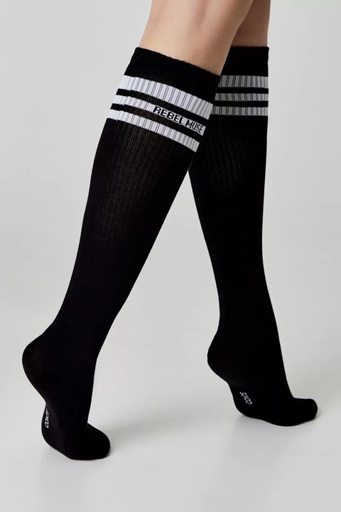 Дамски чорапи от памук, на райета, Conte Classic 009, Черен, One Size