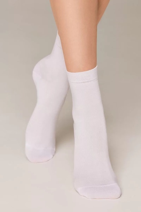 Дамски чорапи от вискоза (тенсел), Conte Classic 000, Бял
