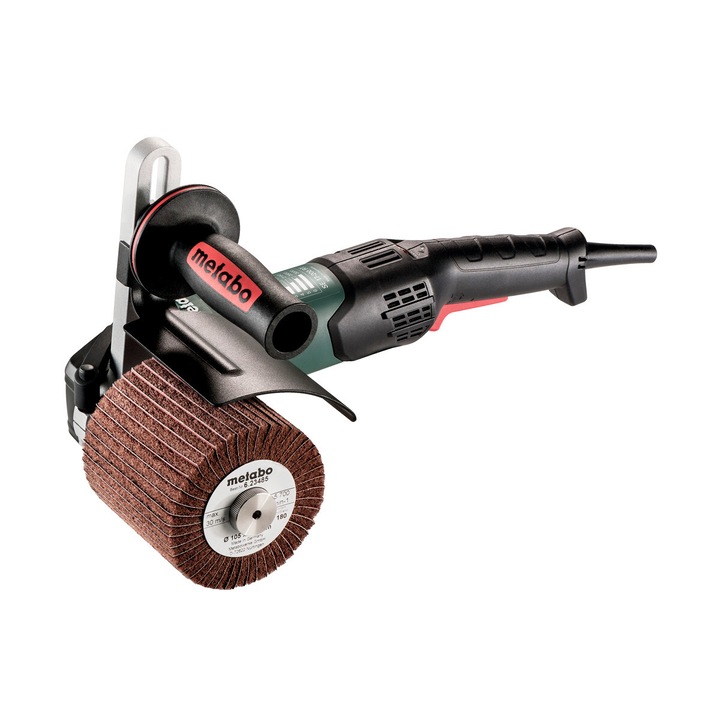 Полираща машина Metabo SE 17-200 RT, 1700 W, 3000 об/мин, 2,9 кг, 100-200 мм