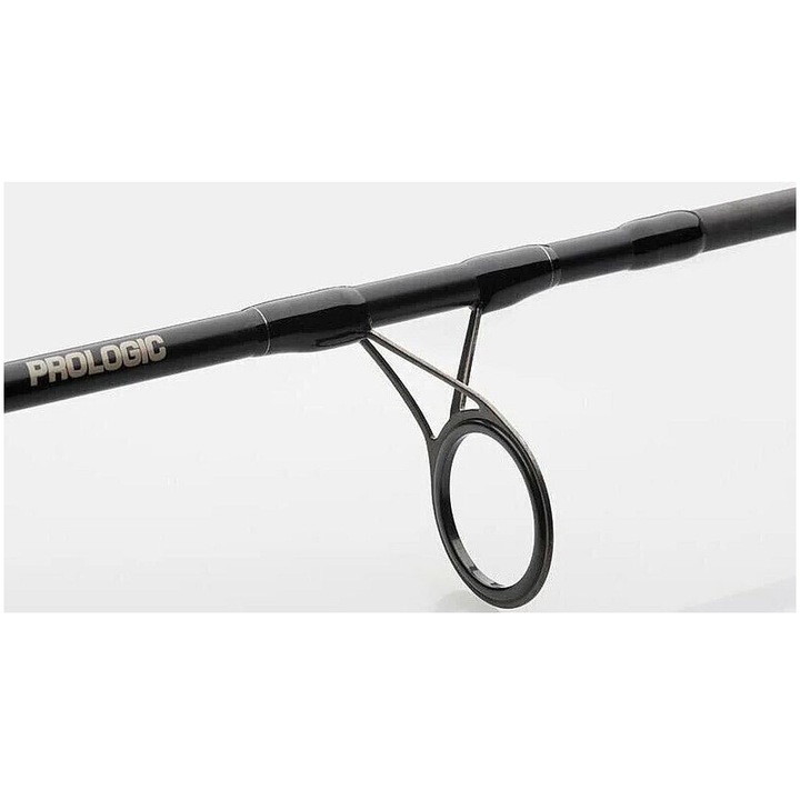 Lanseta Prologic C1 Avenger, 3.90m, 3.75lbs, 2 segmente