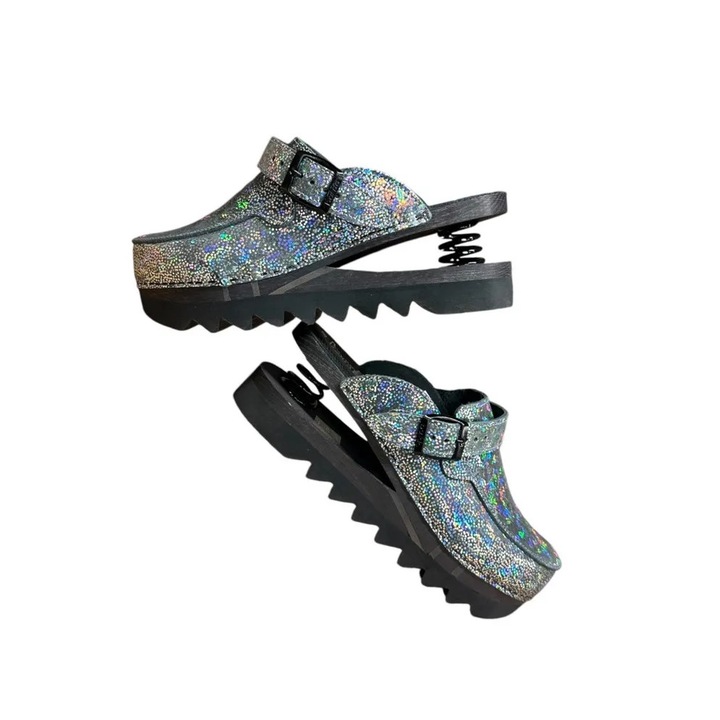 Saboti Clasici din Piele naturala perforata, Talpa din lemn de fag uscat, flexibila, cu design antiderapant, cu Arc – AirZig Flash - Marimea 37