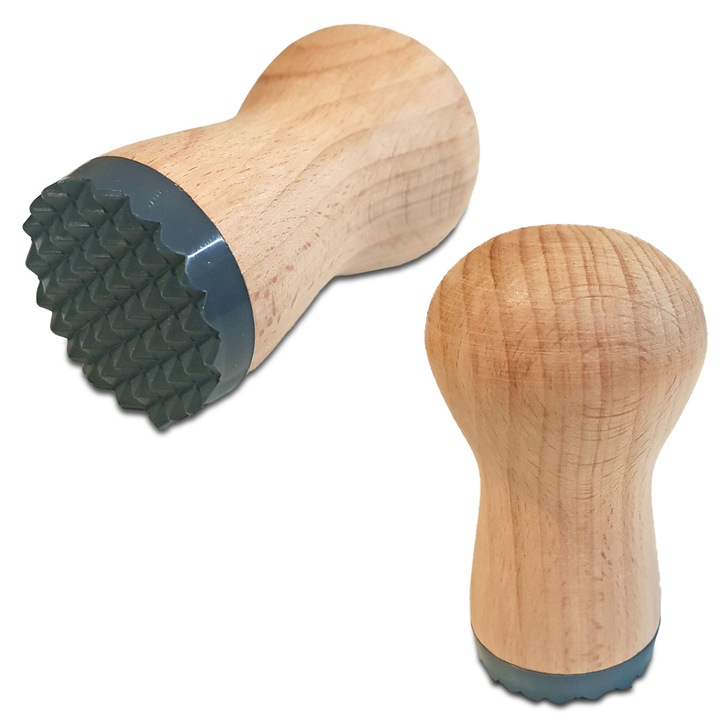 Taietor de carne din lemn, GraweroweLove, 10x5,5x4,5cm, natural