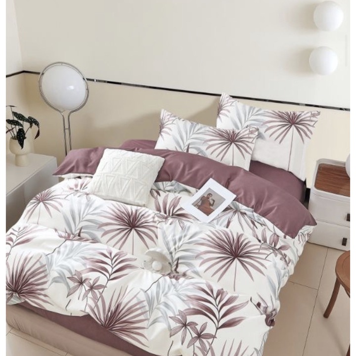 Set lenjerie 1 Persoana, Lenjerie copii, Pucioasa, Finet/Bumbac, 4 piese, Cearceaf de pat 160x220 cm, Cearceaf pilota cu Doua Fete 155x200 cm, 2 fete de perna 55 x 75 cm, Alb/Plamaniu, Model Floral, Y60-34