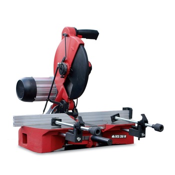 Fierastrau circular SCG 350 W cu disc pentru lemn si aluminiu marca Stayer de 1700 W Fierastrau circular SCG 350 W cu disc pentru lemn si aluminiu marca Stayer de 1700 W