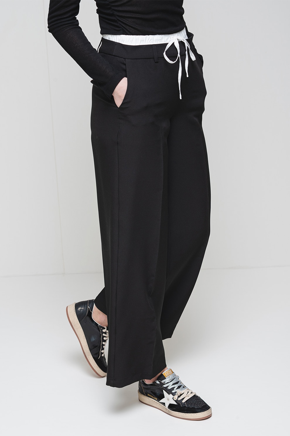 JdY, Pantaloni cu croiala ampla si talie inalta, Alb, Negru, S-L32