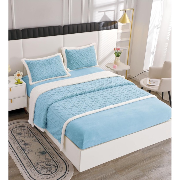 Set Lenjerie CHIRASO Cocolino cu blanita, pentru 2 persoane, 4 piese, Cearceaf de pat cu elastic 180 x 200 cm, Husa pilota 200 x 230 cm, 2 fete perna 50 x 70 cm, UNI, albastru pal