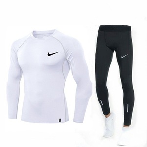 Echipamente sportive barbati