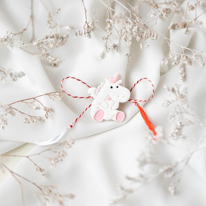 Brosa Martisor Unicorn Pufos, 3 cm