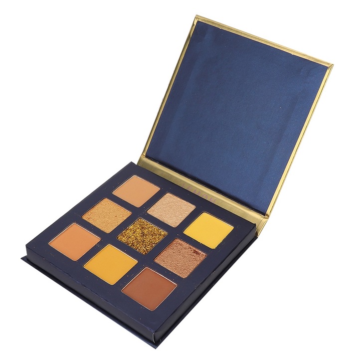 Szemhéjfesték, 9 színű, csillogó hatású, selymes textúrájú, hordozható