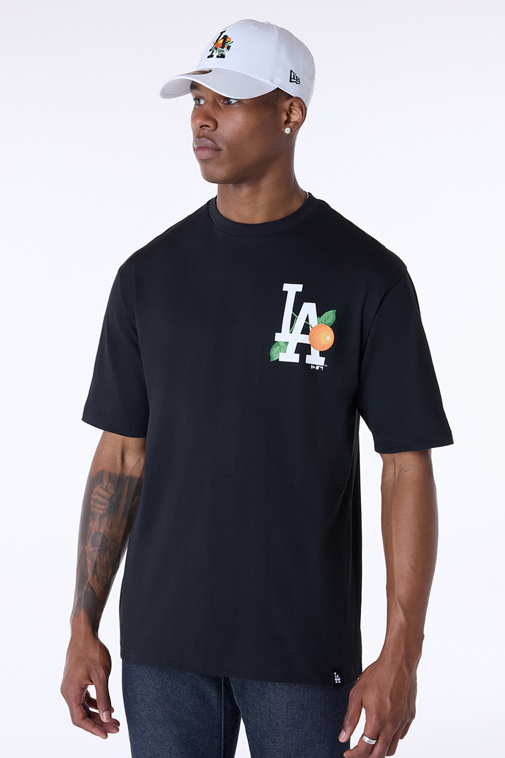 New Era, Tricou cu decolteu la baza gatului si imprimeu, Alb, Negru, L